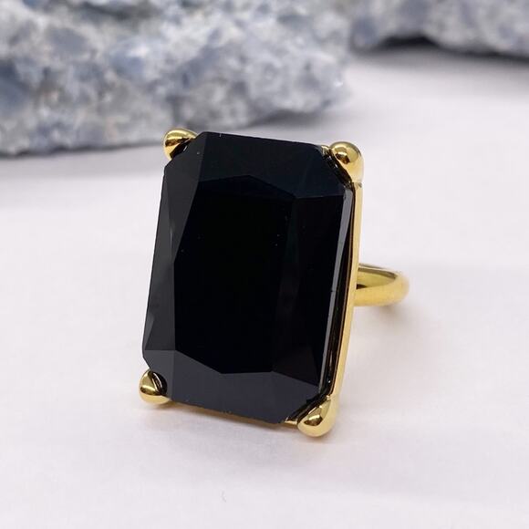 NEW Black Zirconium Stone Cocktail Ring - Picture 15 of 15